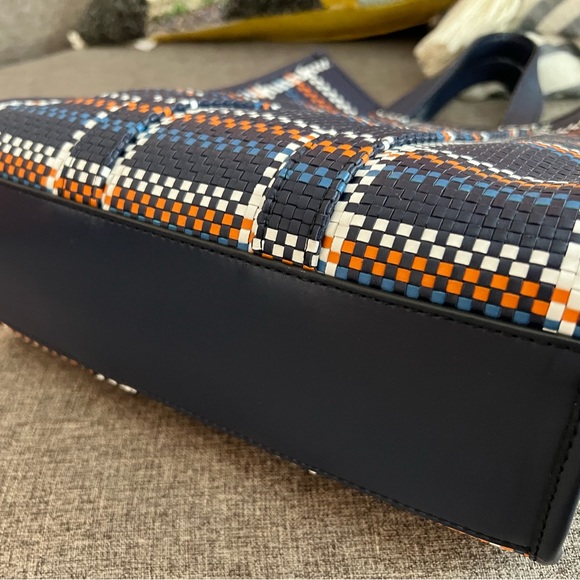 Burberry blue tote with crossbody strap - Picture 5 of 7